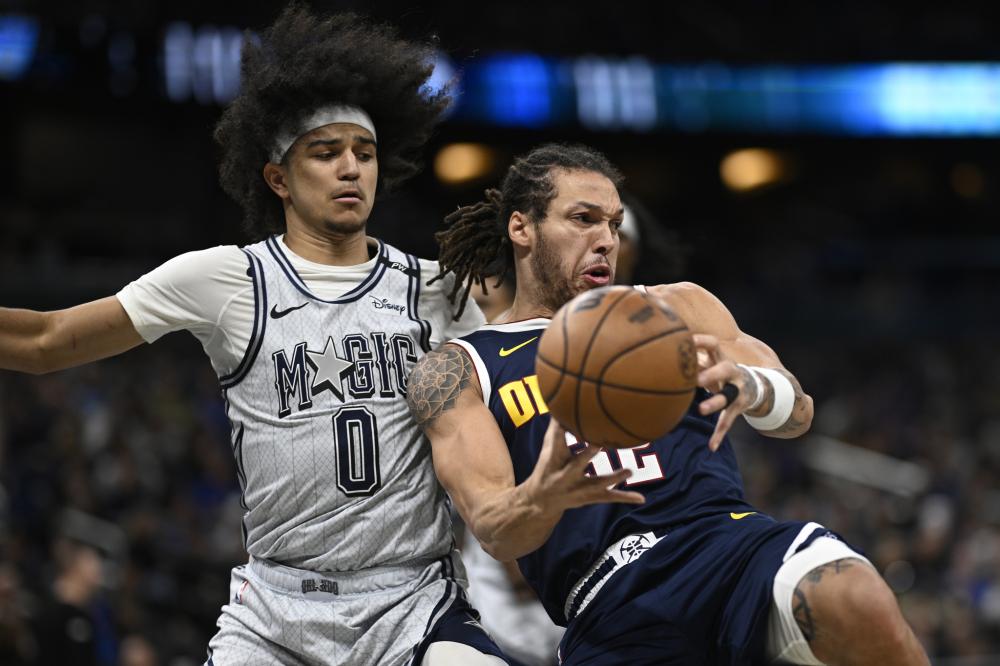 为他在场上 为他在场上