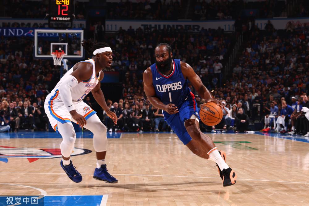 这位年轻前 这位年轻前