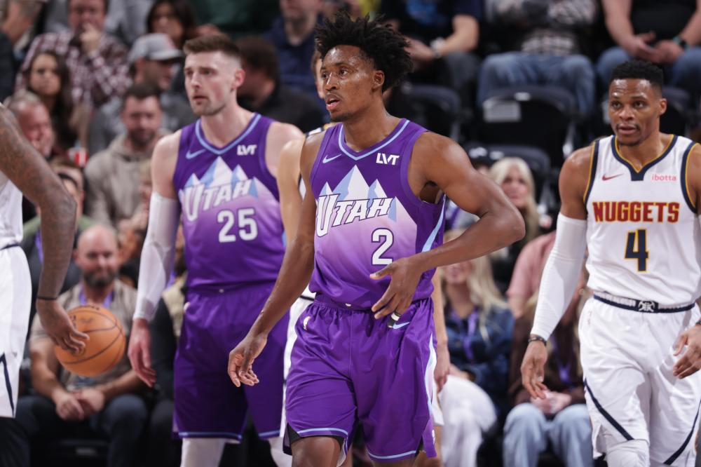 库里凭借超 库里凭借超