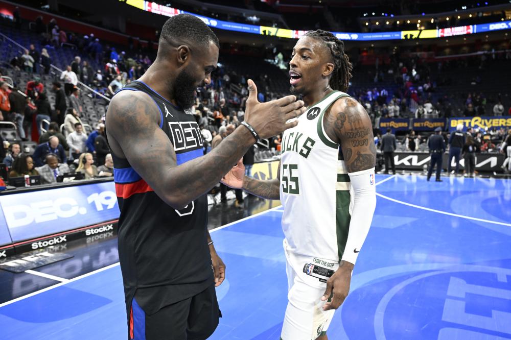 这也使得她 这也使得她